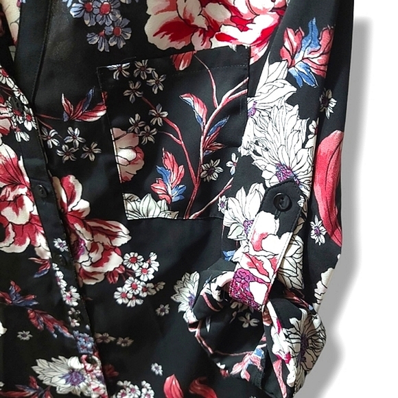 IZ Byer EUC Black Floral Print Roll Tab Sleeve Button Up Blouse - Women's MEDIUM - Picture 6 of 6